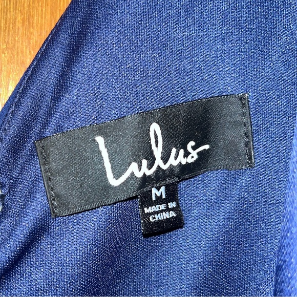 LULU’S “Thoughts of hue” surplice maxi dress - Picture 3 of 3